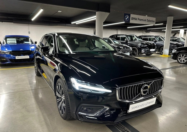 Volvo V60 cena 129000 przebieg: 75556, rok produkcji 2020 z Zakroczym małe 529